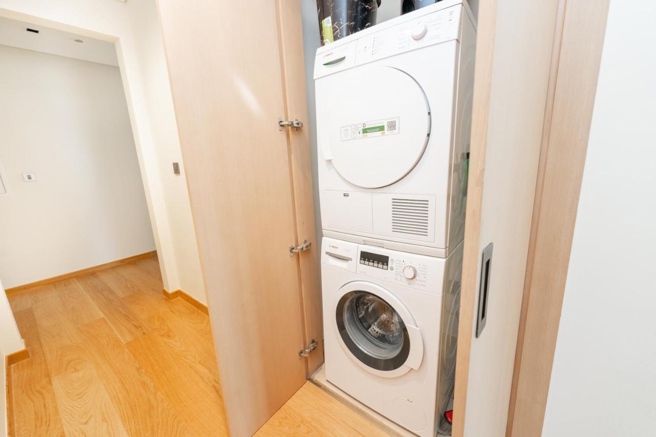 Fam Living - Rp Heights - 3 Mins Walk To Burj Khalifa & Dubai Mall Downtown Dubaj Zewnętrze zdjęcie