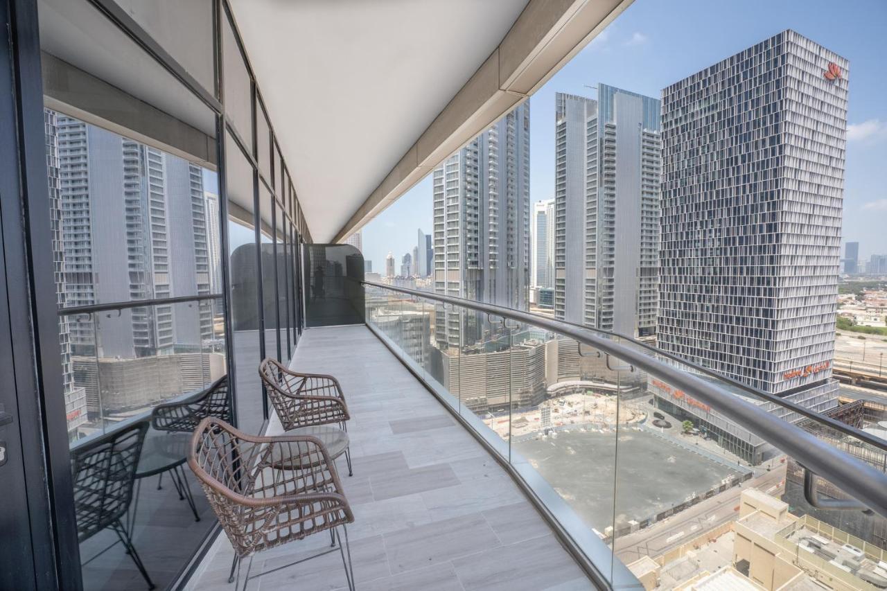 Fam Living - Rp Heights - 3 Mins Walk To Burj Khalifa & Dubai Mall Downtown Dubaj Zewnętrze zdjęcie