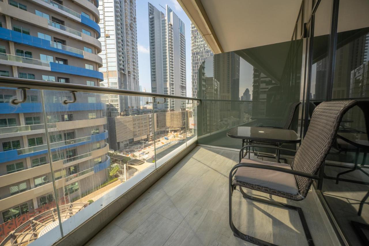 Fam Living - Rp Heights - 3 Mins Walk To Burj Khalifa & Dubai Mall Downtown Dubaj Zewnętrze zdjęcie