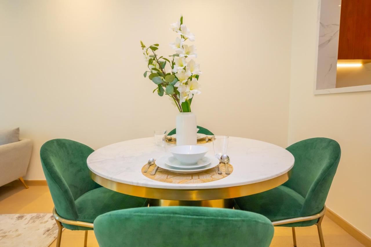 Fam Living - Rp Heights - 3 Mins Walk To Burj Khalifa & Dubai Mall Downtown Dubaj Zewnętrze zdjęcie