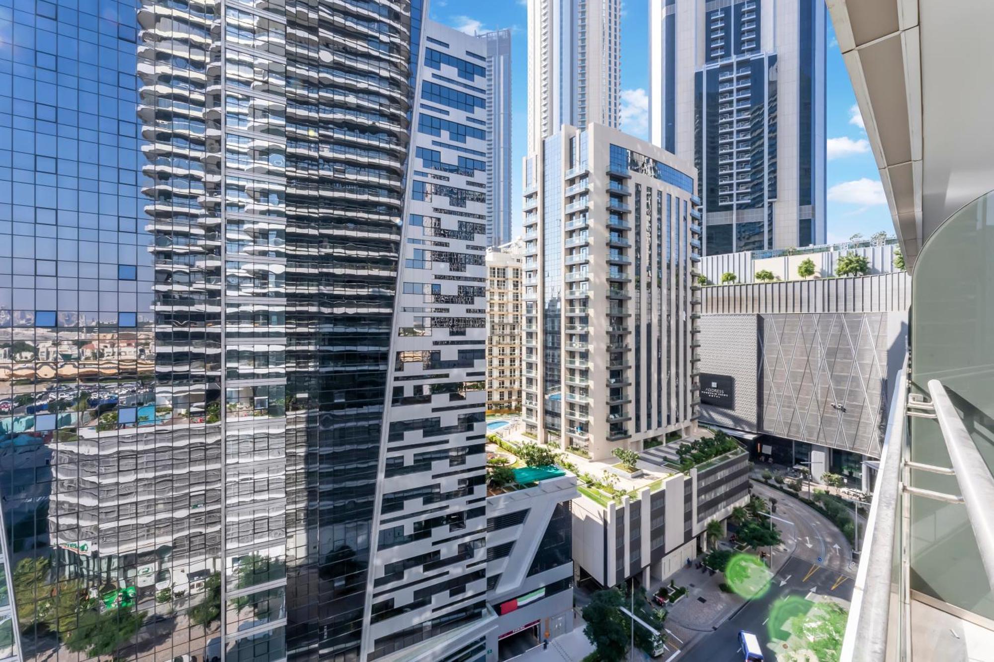 Fam Living - Rp Heights - 3 Mins Walk To Burj Khalifa & Dubai Mall Downtown Dubaj Zewnętrze zdjęcie